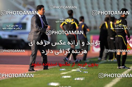 1099137, Tehran, [*parameter:4*], لیگ برتر فوتبال ایران، Persian Gulf Cup، Week 15، First Leg، Naft Tehran 1 v 0 Rah Ahan on 2010/11/12 at Shahid Dastgerdi Stadium