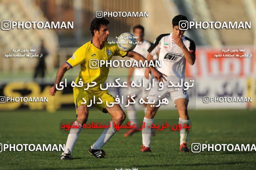 1099211, Tehran, [*parameter:4*], لیگ برتر فوتبال ایران، Persian Gulf Cup، Week 15، First Leg، Naft Tehran 1 v 0 Rah Ahan on 2010/11/12 at Shahid Dastgerdi Stadium
