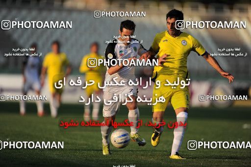 1099192, Tehran, [*parameter:4*], لیگ برتر فوتبال ایران، Persian Gulf Cup، Week 15، First Leg، Naft Tehran 1 v 0 Rah Ahan on 2010/11/12 at Shahid Dastgerdi Stadium