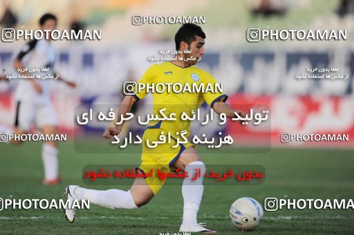1099196, Tehran, [*parameter:4*], لیگ برتر فوتبال ایران، Persian Gulf Cup، Week 15، First Leg، Naft Tehran 1 v 0 Rah Ahan on 2010/11/12 at Shahid Dastgerdi Stadium