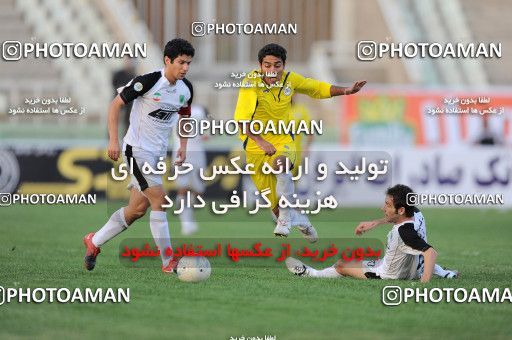 1099177, Tehran, [*parameter:4*], لیگ برتر فوتبال ایران، Persian Gulf Cup، Week 15، First Leg، Naft Tehran 1 v 0 Rah Ahan on 2010/11/12 at Shahid Dastgerdi Stadium