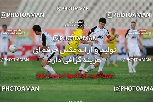 1099138, Tehran, [*parameter:4*], لیگ برتر فوتبال ایران، Persian Gulf Cup، Week 15، First Leg، Naft Tehran 1 v 0 Rah Ahan on 2010/11/12 at Shahid Dastgerdi Stadium