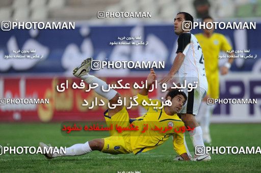 1099174, Tehran, [*parameter:4*], لیگ برتر فوتبال ایران، Persian Gulf Cup، Week 15، First Leg، Naft Tehran 1 v 0 Rah Ahan on 2010/11/12 at Shahid Dastgerdi Stadium