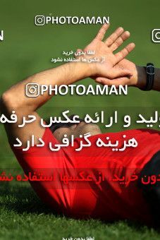 1100978, جلسه تمرینی تیم فوتبال استیل آذین, 1389/08/23, , تهران, ورزشگاه خیریه عمل