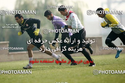 1101321, Tehran, , Steel Azin Football Team Training Session on 2010/11/22 at Kheyrieh Amal Stadium