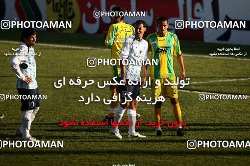 1101654, Tehran, [*parameter:4*], لیگ برتر فوتبال ایران، Persian Gulf Cup، Week 16، First Leg، Rah Ahan 0 v 0 Paykan on 2010/11/29 at Ekbatan Stadium