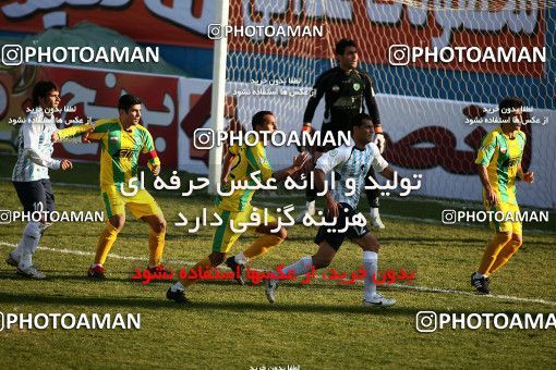 1101501, Tehran, [*parameter:4*], لیگ برتر فوتبال ایران، Persian Gulf Cup، Week 16، First Leg، Rah Ahan 0 v 0 Paykan on 2010/11/29 at Ekbatan Stadium