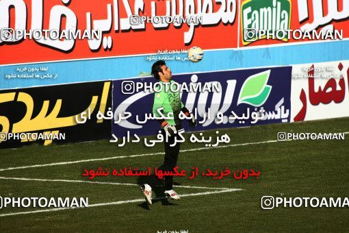 1101621, Tehran, [*parameter:4*], لیگ برتر فوتبال ایران، Persian Gulf Cup، Week 16، First Leg، Rah Ahan 0 v 0 Paykan on 2010/11/29 at Ekbatan Stadium