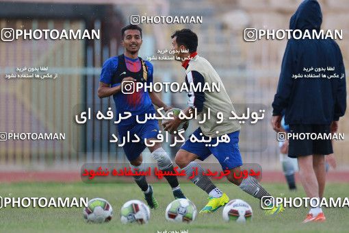 1102286, Ahvaz, Iran, Nassaji Qaemshahr Football Team Training Session on 2018/04/16 at Takhti Stadium Ahvaz