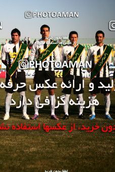 1108537, Qom, Iran, لیگ برتر فوتبال ایران، Persian Gulf Cup، Week 17، First Leg، Saba Qom 1 v 0 Malvan Bandar Anzali on 2010/12/03 at Yadegar-e Emam Stadium Qom
