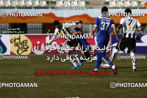 1108502, Qom, Iran, لیگ برتر فوتبال ایران، Persian Gulf Cup، Week 17، First Leg، Saba Qom 1 v 0 Malvan Bandar Anzali on 2010/12/03 at Yadegar-e Emam Stadium Qom