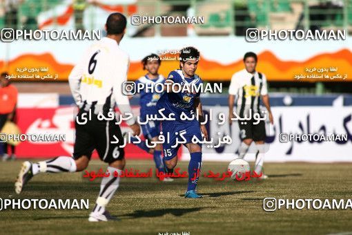 1108326, Qom, Iran, لیگ برتر فوتبال ایران، Persian Gulf Cup، Week 17، First Leg، Saba Qom 1 v 0 Malvan Bandar Anzali on 2010/12/03 at Yadegar-e Emam Stadium Qom