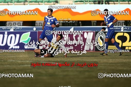 1108489, Qom, Iran, لیگ برتر فوتبال ایران، Persian Gulf Cup، Week 17، First Leg، Saba Qom 1 v 0 Malvan Bandar Anzali on 2010/12/03 at Yadegar-e Emam Stadium Qom