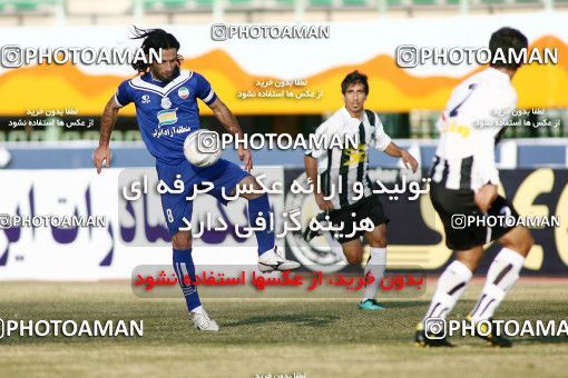 1108638, Qom, Iran, لیگ برتر فوتبال ایران، Persian Gulf Cup، Week 17، First Leg، Saba Qom 1 v 0 Malvan Bandar Anzali on 2010/12/03 at Yadegar-e Emam Stadium Qom