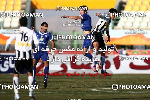 1108503, Qom, Iran, لیگ برتر فوتبال ایران، Persian Gulf Cup، Week 17، First Leg، Saba Qom 1 v 0 Malvan Bandar Anzali on 2010/12/03 at Yadegar-e Emam Stadium Qom