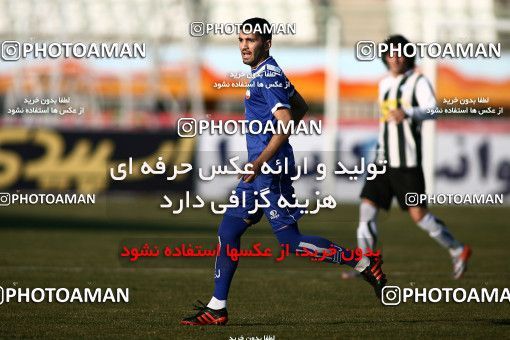 1108402, Qom, Iran, Iran Pro League، Persian Gulf Cup، 2010-11 season، First Leg، Week 17، Saba Qom ۱ v ۰ Malvan Bandar Anzali on 2010/12/03 at Yadegar-e Emam Stadium Qom