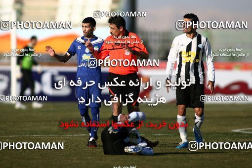 1108656, Qom, Iran, لیگ برتر فوتبال ایران، Persian Gulf Cup، Week 17، First Leg، Saba Qom 1 v 0 Malvan Bandar Anzali on 2010/12/03 at Yadegar-e Emam Stadium Qom