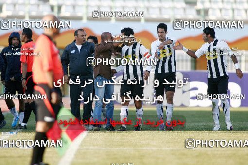 1108582, Qom, Iran, لیگ برتر فوتبال ایران، Persian Gulf Cup، Week 17، First Leg، Saba Qom 1 v 0 Malvan Bandar Anzali on 2010/12/03 at Yadegar-e Emam Stadium Qom