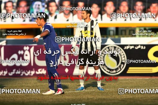 1108612, Qom, Iran, لیگ برتر فوتبال ایران، Persian Gulf Cup، Week 17، First Leg، Saba Qom 1 v 0 Malvan Bandar Anzali on 2010/12/03 at Yadegar-e Emam Stadium Qom