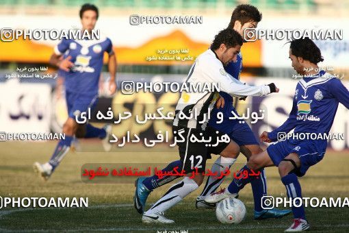 1108392, Qom, Iran, لیگ برتر فوتبال ایران، Persian Gulf Cup، Week 17، First Leg، Saba Qom 1 v 0 Malvan Bandar Anzali on 2010/12/03 at Yadegar-e Emam Stadium Qom
