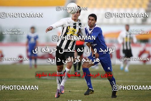 1108553, Qom, Iran, لیگ برتر فوتبال ایران، Persian Gulf Cup، Week 17، First Leg، Saba Qom 1 v 0 Malvan Bandar Anzali on 2010/12/03 at Yadegar-e Emam Stadium Qom