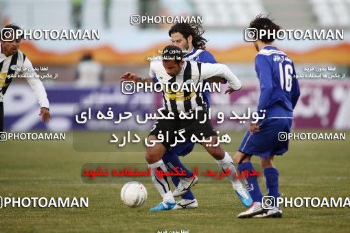 1108564, Qom, Iran, لیگ برتر فوتبال ایران، Persian Gulf Cup، Week 17، First Leg، Saba Qom 1 v 0 Malvan Bandar Anzali on 2010/12/03 at Yadegar-e Emam Stadium Qom