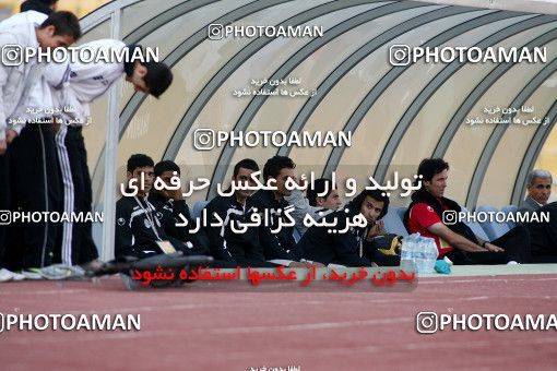1108873, Tehran, [*parameter:4*], لیگ برتر فوتبال ایران، Persian Gulf Cup، Week 17، First Leg، Naft Tehran 2 v 2 Shahin Boushehr on 2010/12/04 at Takhti Stadium
