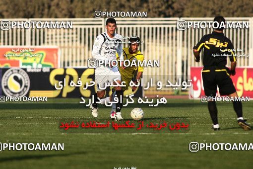 1108818, Tehran, [*parameter:4*], لیگ برتر فوتبال ایران، Persian Gulf Cup، Week 17، First Leg، Naft Tehran 2 v 2 Shahin Boushehr on 2010/12/04 at Takhti Stadium