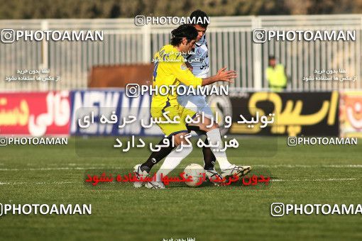 1108999, Tehran, [*parameter:4*], لیگ برتر فوتبال ایران، Persian Gulf Cup، Week 17، First Leg، Naft Tehran 2 v 2 Shahin Boushehr on 2010/12/04 at Takhti Stadium
