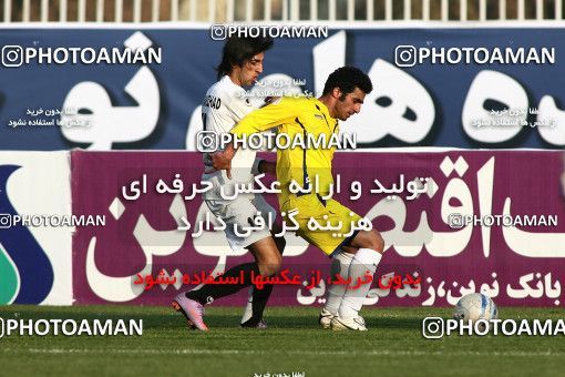 1108971, Tehran, [*parameter:4*], لیگ برتر فوتبال ایران، Persian Gulf Cup، Week 17، First Leg، Naft Tehran 2 v 2 Shahin Boushehr on 2010/12/04 at Takhti Stadium