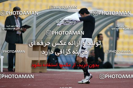 1109003, Tehran, [*parameter:4*], لیگ برتر فوتبال ایران، Persian Gulf Cup، Week 17، First Leg، Naft Tehran 2 v 2 Shahin Boushehr on 2010/12/04 at Takhti Stadium
