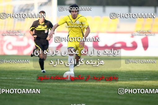 1109078, Tehran, [*parameter:4*], لیگ برتر فوتبال ایران، Persian Gulf Cup، Week 17، First Leg، Naft Tehran 2 v 2 Shahin Boushehr on 2010/12/04 at Takhti Stadium