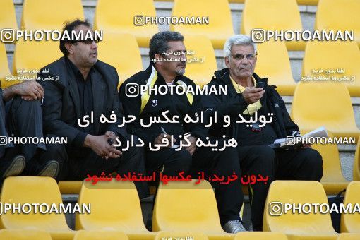 1108963, Tehran, [*parameter:4*], لیگ برتر فوتبال ایران، Persian Gulf Cup، Week 17، First Leg، Naft Tehran 2 v 2 Shahin Boushehr on 2010/12/04 at Takhti Stadium