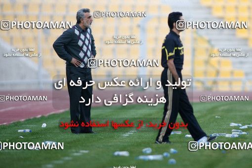 1108835, Tehran, [*parameter:4*], لیگ برتر فوتبال ایران، Persian Gulf Cup، Week 17، First Leg، Naft Tehran 2 v 2 Shahin Boushehr on 2010/12/04 at Takhti Stadium