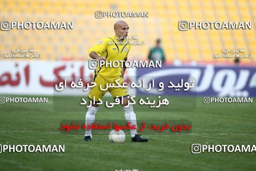 1108805, Tehran, [*parameter:4*], Iran Pro League، Persian Gulf Cup، 2010-11 season، First Leg، Week 17، Naft Tehran 2 v 2 Shahin Boushehr on 2010/12/04 at Takhti Stadium