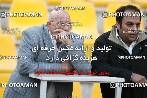 1108676, Tehran, [*parameter:4*], لیگ برتر فوتبال ایران، Persian Gulf Cup، Week 17، First Leg، Naft Tehran 2 v 2 Shahin Boushehr on 2010/12/04 at Takhti Stadium