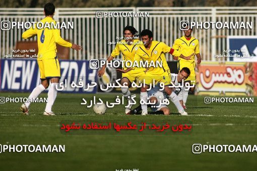 1109099, Tehran, [*parameter:4*], لیگ برتر فوتبال ایران، Persian Gulf Cup، Week 17، First Leg، Naft Tehran 2 v 2 Shahin Boushehr on 2010/12/04 at Takhti Stadium