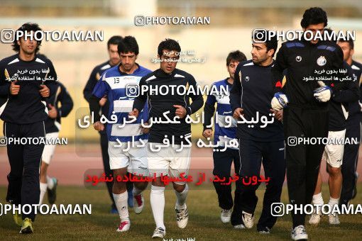 1109577, Tehran, , Esteghlal Football Team Training Session on 2010/12/08 at Sanaye Defa Stadium