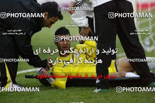 1109877, لیگ برتر فوتبال ایران، Persian Gulf Cup، Week 18، Second Leg، 2010/12/09، Tehran، ، Naft Tehran 0 - 0 Malvan Bandar Anzali