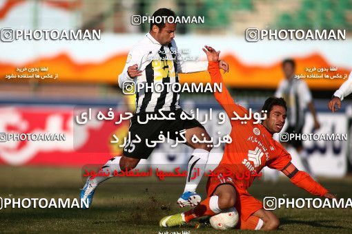 1110066, Qom, Iran, لیگ برتر فوتبال ایران، Persian Gulf Cup، Week 18، Second Leg، Saba Qom 1 v 1 Saipa on 2010/12/10 at Yadegar-e Emam Stadium Qom