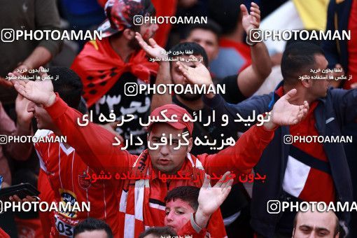 1115785, Tehran, [*parameter:4*], لیگ برتر فوتبال ایران، Persian Gulf Cup، Week 30، Second Leg، Persepolis 3 v 0 Sepid Roud Rasht on 2018/04/27 at Azadi Stadium
