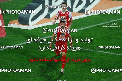 1115152, Tehran, [*parameter:4*], لیگ برتر فوتبال ایران، Persian Gulf Cup، Week 30، Second Leg، Persepolis 3 v 0 Sepid Roud Rasht on 2018/04/27 at Azadi Stadium