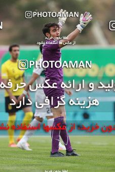 1119974, Tehran, [*parameter:4*], لیگ برتر فوتبال ایران، Persian Gulf Cup، Week 30، Second Leg، Naft Tehran 0 v 1 Zob Ahan Esfahan on 2018/04/27 at Takhti Stadium