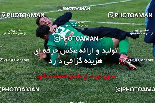 1120230, Tehran, [*parameter:4*], لیگ برتر فوتبال ایران، Persian Gulf Cup، Week 30، Second Leg، Naft Tehran 0 v 1 Zob Ahan Esfahan on 2018/04/27 at Takhti Stadium