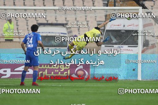 1127046, Tehran, [*parameter:4*], لیگ برتر فوتبال ایران، Persian Gulf Cup، Week 29، Second Leg، Esteghlal 3 v 2 Paykan on 2018/04/22 at Azadi Stadium