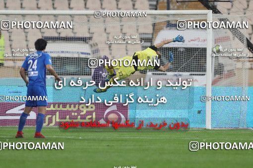 1126891, Tehran, [*parameter:4*], لیگ برتر فوتبال ایران، Persian Gulf Cup، Week 29، Second Leg، Esteghlal 3 v 2 Paykan on 2018/04/22 at Azadi Stadium