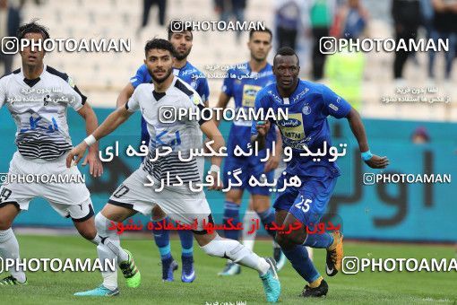 1127092, Tehran, [*parameter:4*], لیگ برتر فوتبال ایران، Persian Gulf Cup، Week 29، Second Leg، Esteghlal 3 v 2 Paykan on 2018/04/22 at Azadi Stadium