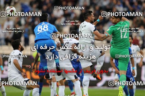 1126878, Tehran, [*parameter:4*], لیگ برتر فوتبال ایران، Persian Gulf Cup، Week 29، Second Leg، Esteghlal 3 v 2 Paykan on 2018/04/22 at Azadi Stadium