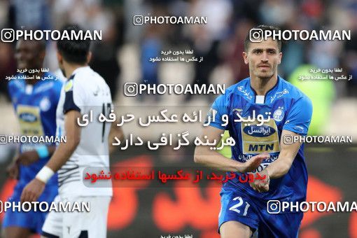 1127081, Tehran, [*parameter:4*], لیگ برتر فوتبال ایران، Persian Gulf Cup، Week 29، Second Leg، Esteghlal 3 v 2 Paykan on 2018/04/22 at Azadi Stadium