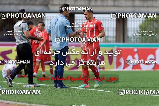 1135971, Rasht, Iran, لیگ برتر فوتبال ایران، Persian Gulf Cup، Week 28، Second Leg، Sepid Roud Rasht 1 v 0 Tractor Sazi on 2018/04/13 at Shahid Dr. Azodi Stadium